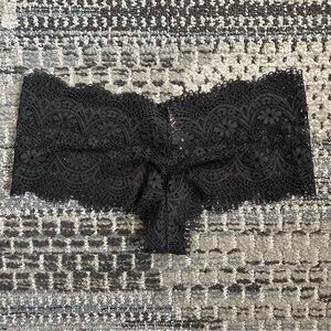 NWT Victoria’s Secret Black Lace Boy Short Panty Size Medium